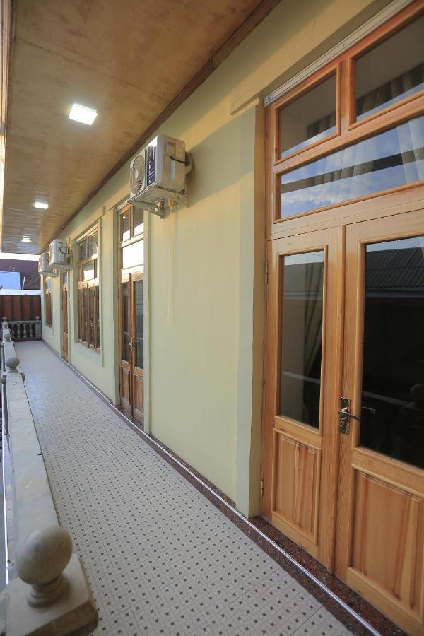 Royal Lux Guest House Самарканд Екстериор снимка