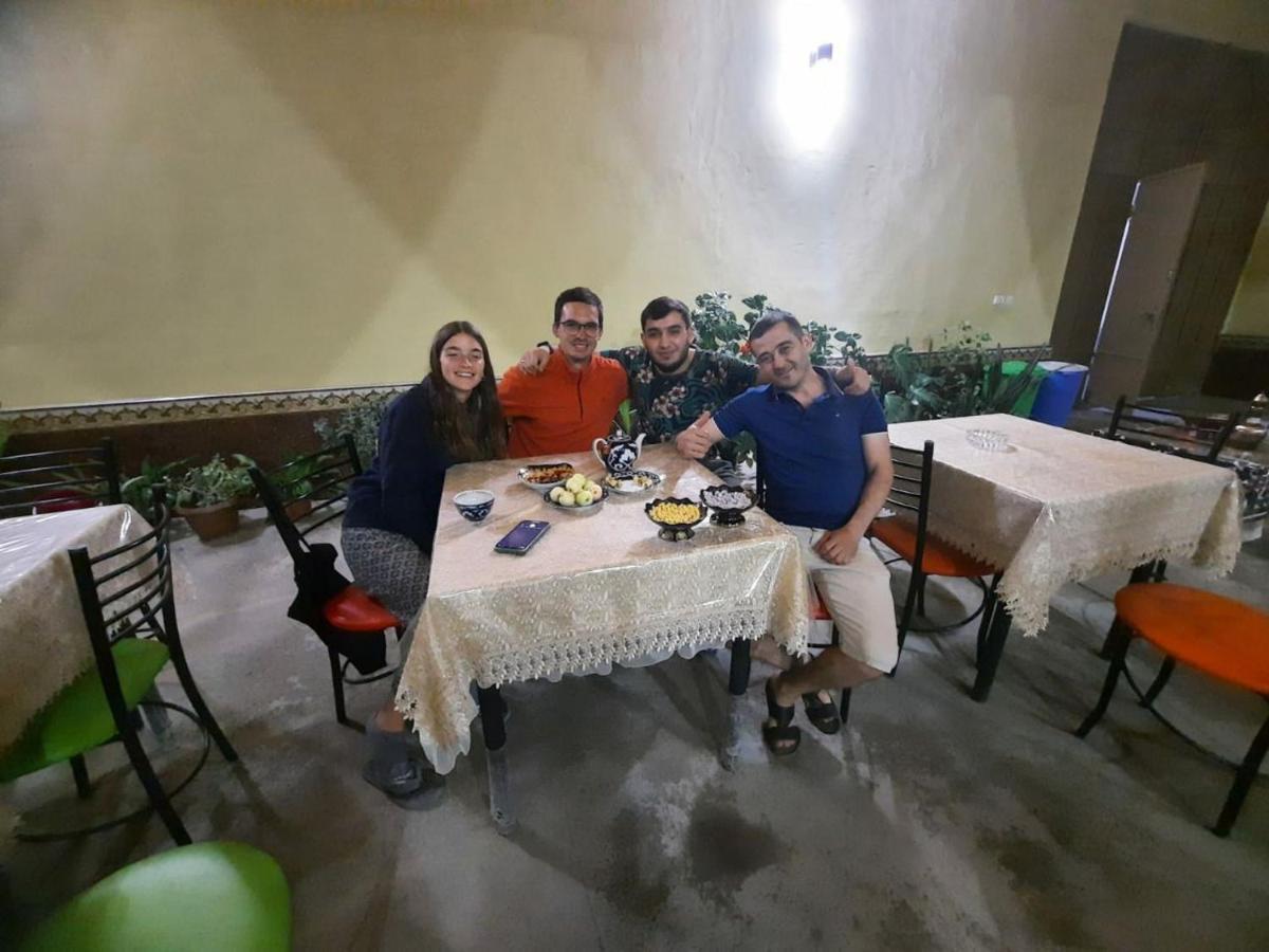 Royal Lux Guest House Самарканд Екстериор снимка