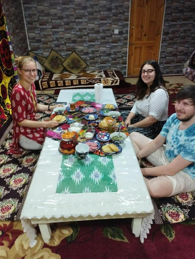 Royal Lux Guest House Самарканд Екстериор снимка