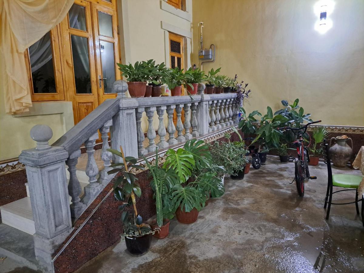Royal Lux Guest House Самарканд Екстериор снимка