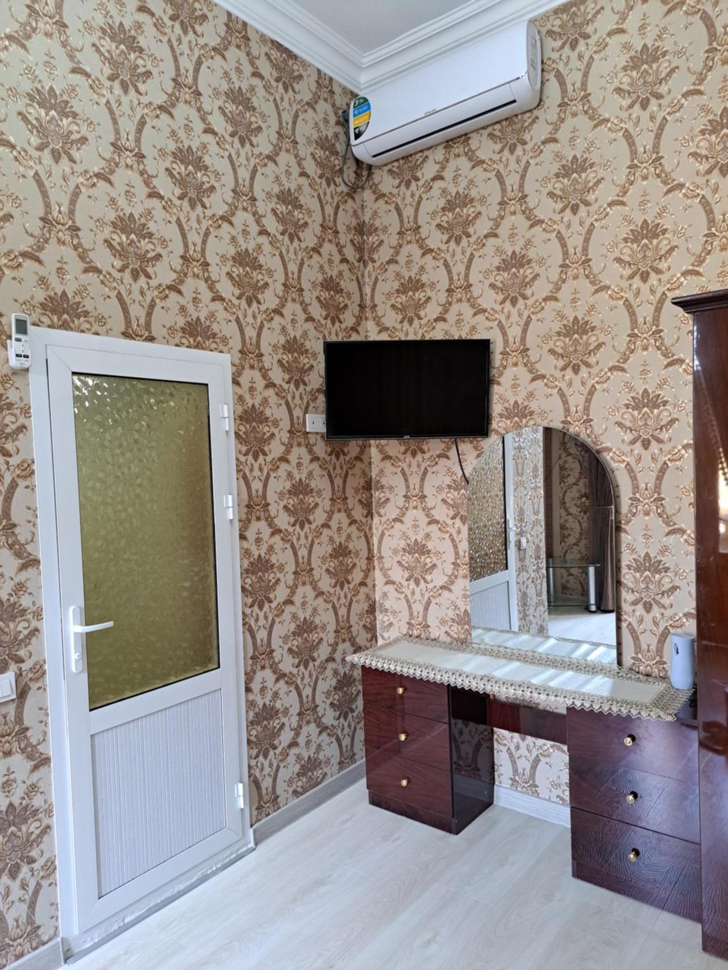 Royal Lux Guest House Самарканд Стая снимка