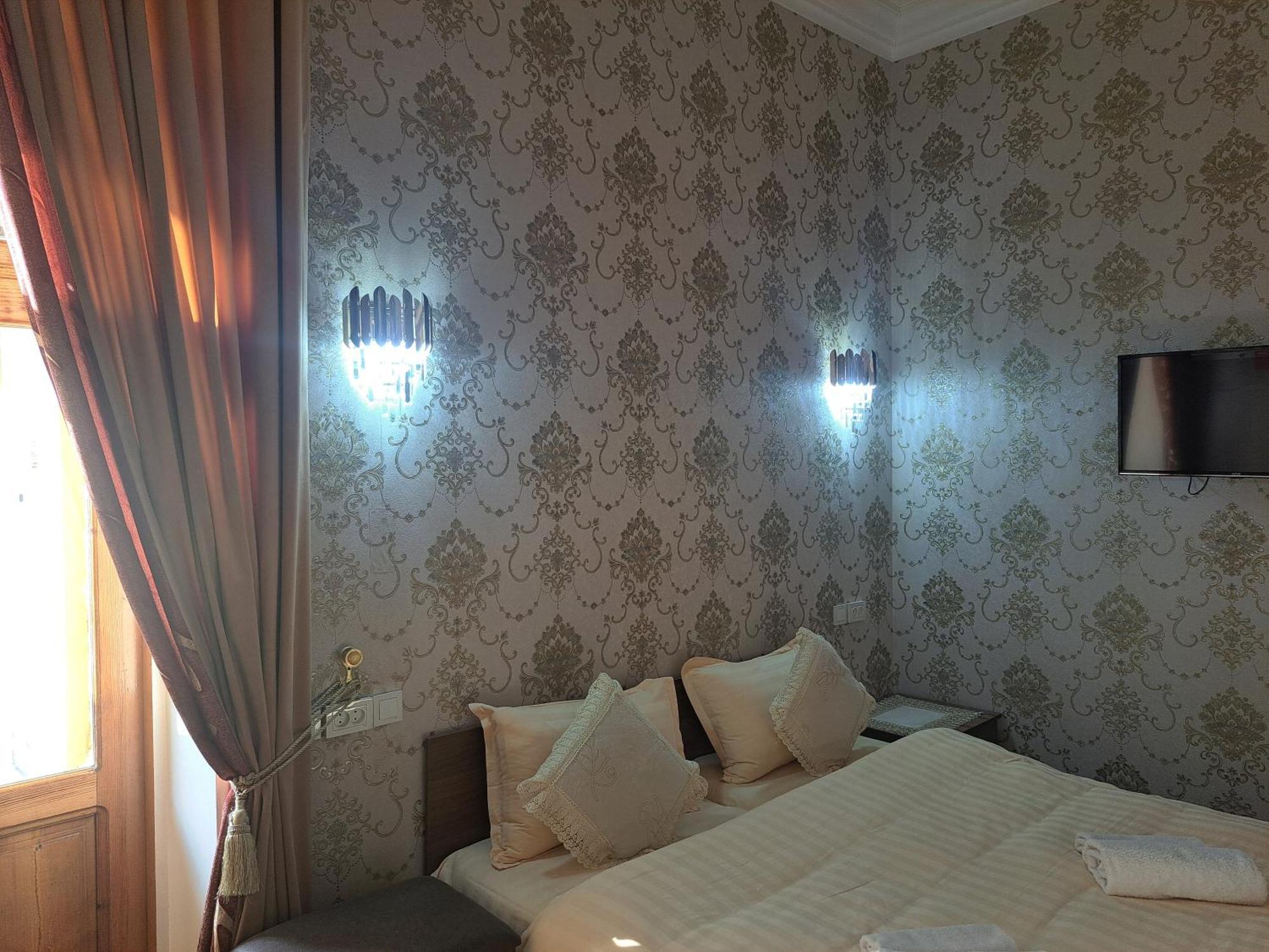 Royal Lux Guest House Самарканд Екстериор снимка
