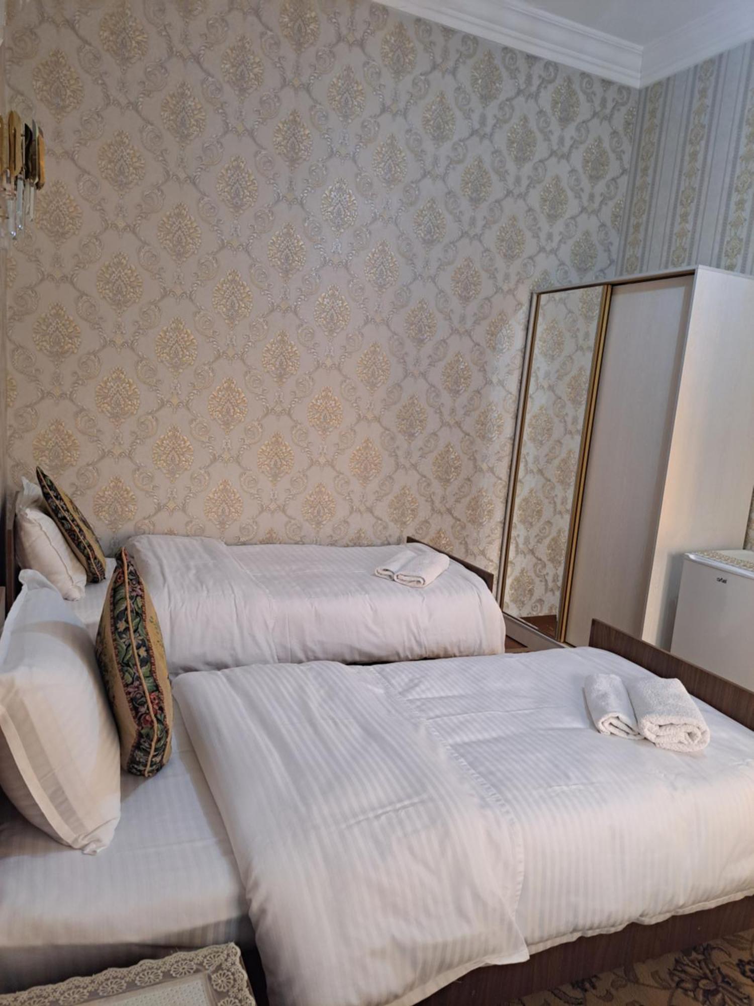 Royal Lux Guest House Самарканд Екстериор снимка