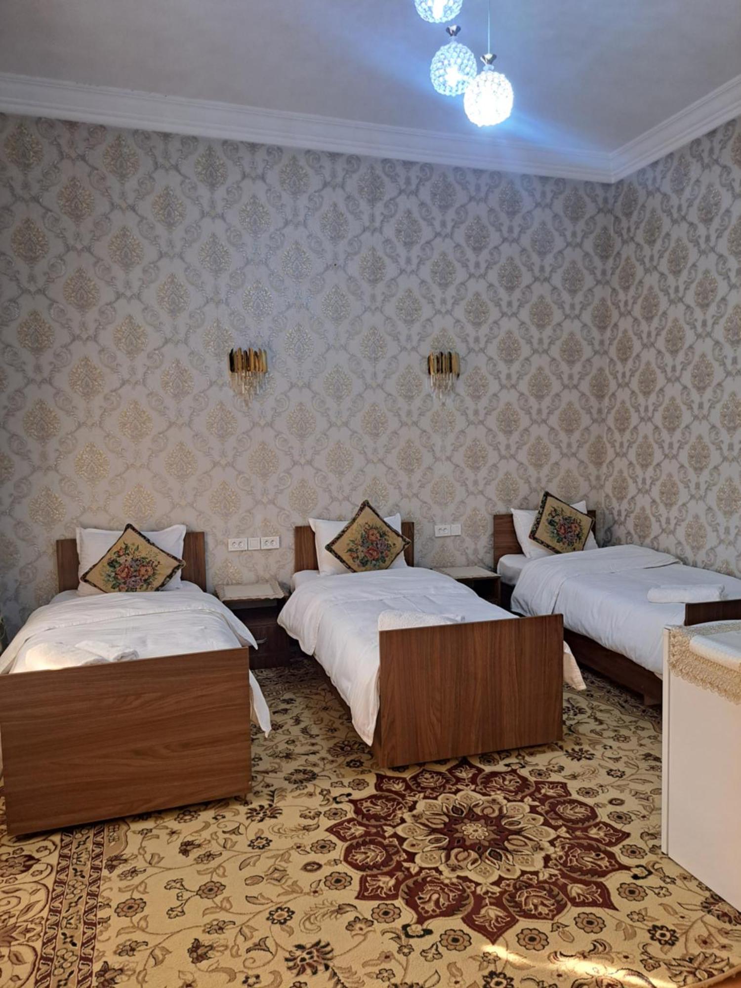 Royal Lux Guest House Самарканд Екстериор снимка